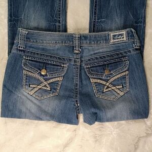 Y2K Amethyst Jeans 5 Junior Blue Faded Embroidered Stretchy Lowrise Bootcut